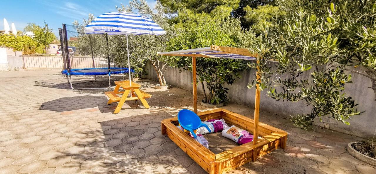 Nono Jure , Private Pool & Sauna มิลนา ภายนอก รูปภาพ